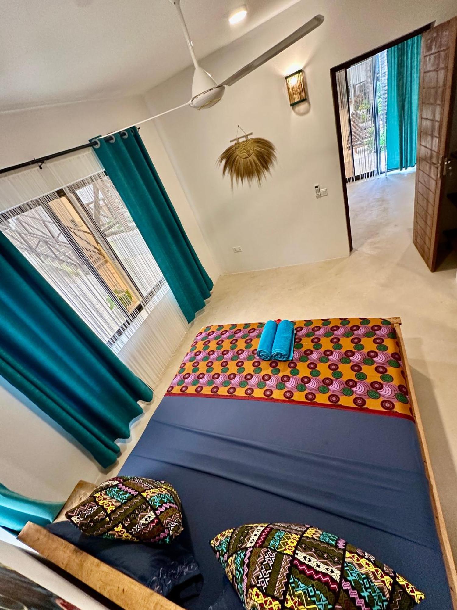 Sand Beach Boutique Apartments Bwejuu Bagian luar foto